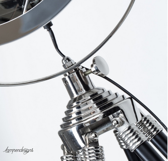 Tripad Projektor Lampe Holzgestell Chrome